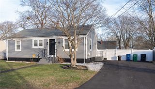 72 Hollis Avenue, Warwick, RI 02889