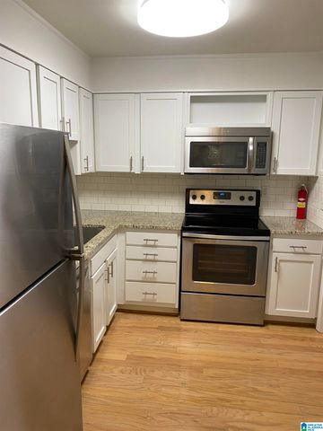 3021 Massey Rd Apt A, Vestavia Hills, AL 35216