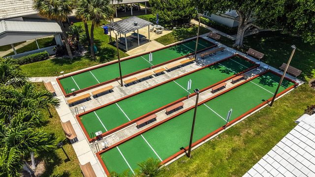 714 SW 16th Street, Boynton Beach, FL 33426