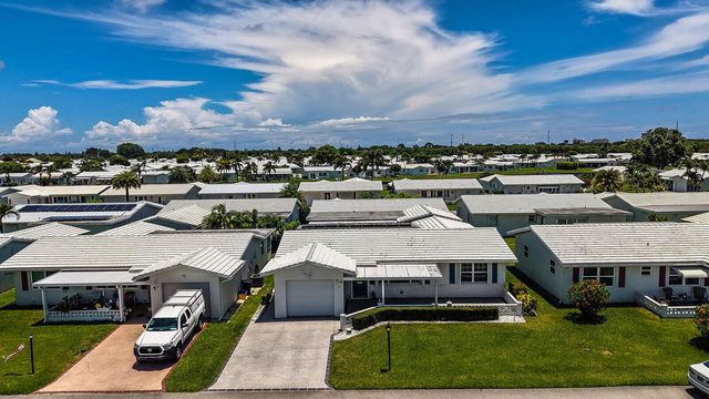 714 SW 16th Street, Boynton Beach, FL 33426