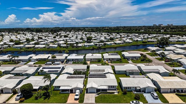 714 SW 16th Street, Boynton Beach, FL 33426