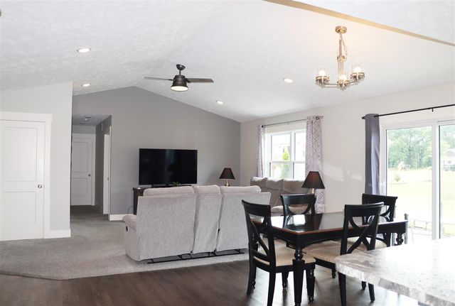 3290 Signal Point Drive, Allegan, MI 49010