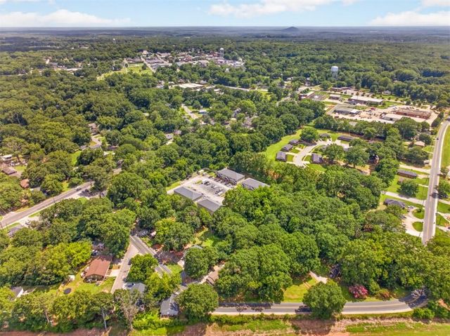 421 Maple Lane, Monroe, GA 30655