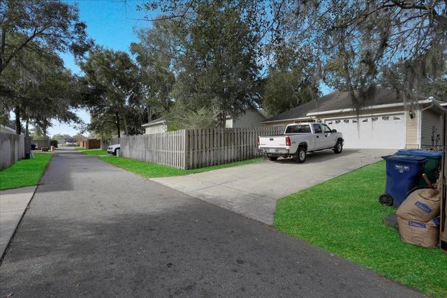 16787 NW 167TH PLACE, Alachua, FL 32615