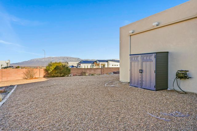 6405 Picardia Place NW, Albuquerque, NM 87120