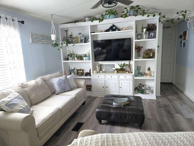 322 Yucca Circle, Garden City Beach, SC 29576