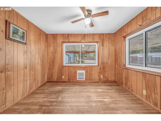 34022 TARBELL Rd, Scappoose, OR 97056