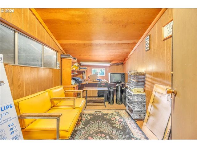 34022 TARBELL Rd, Scappoose, OR 97056