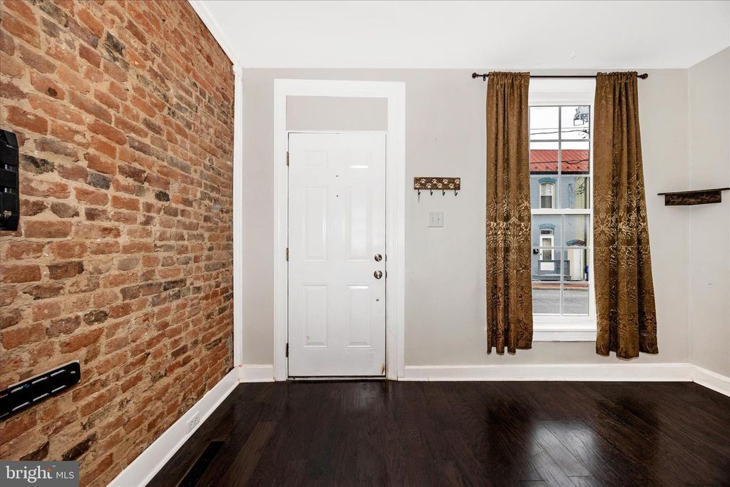 467 W SOUTH ST, Frederick, MD 21701
