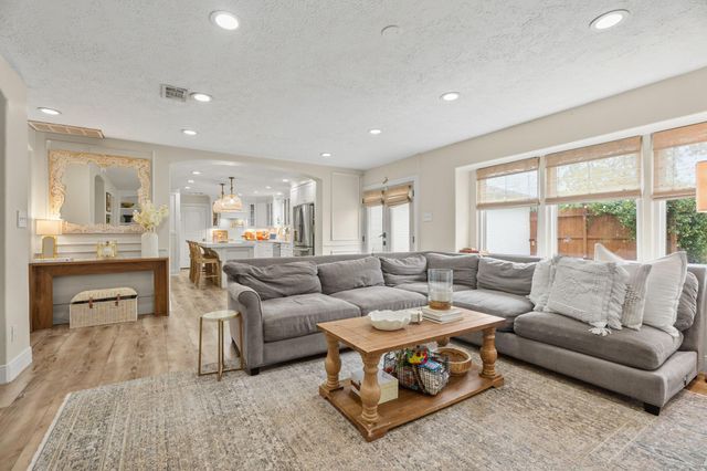 15118 Torry Pines Road, Houston, TX 77062