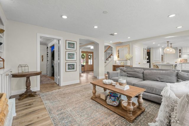15118 Torry Pines Road, Houston, TX 77062