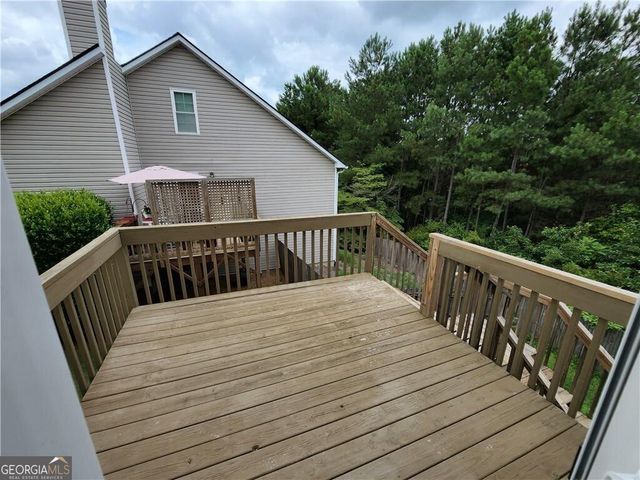156 Stoneforest Drive, Woodstock, GA 30189