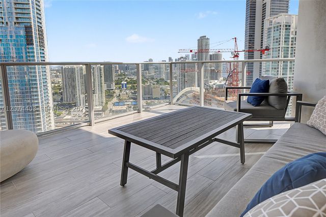 851 NE 1st Ave 3301, Miami, FL 33132