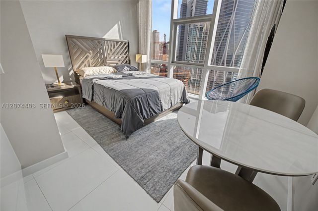 851 NE 1st Ave 3301, Miami, FL 33132