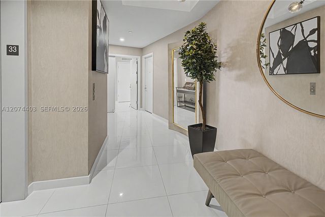 851 NE 1st Ave 3301, Miami, FL 33132