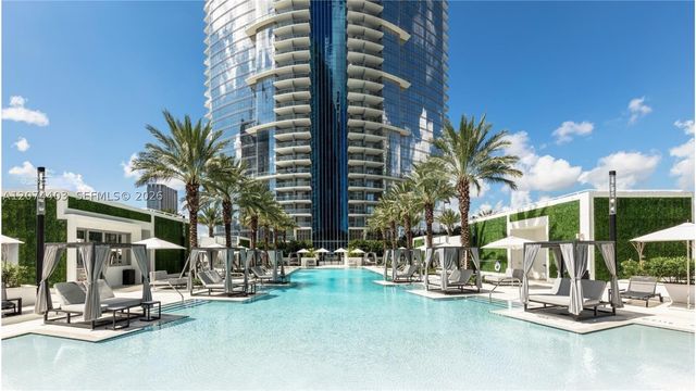 851 NE 1st Ave 3301, Miami, FL 33132