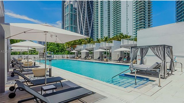 851 NE 1st Ave 3301, Miami, FL 33132