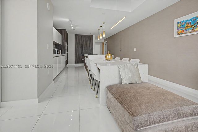 851 NE 1st Ave 3301, Miami, FL 33132