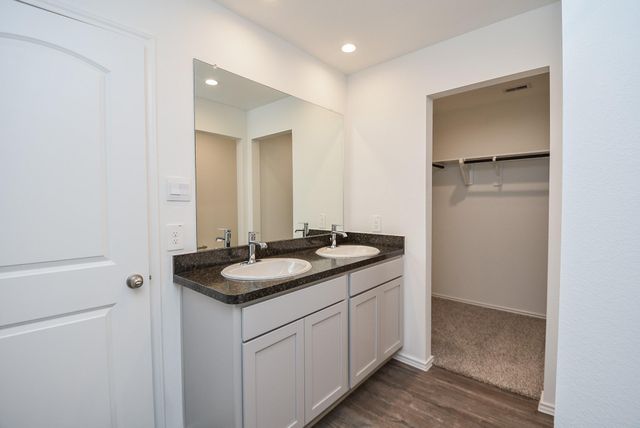 5718 Sycamore Glen Drive, Spring, TX 77373