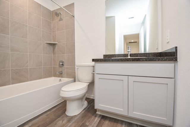 5718 Sycamore Glen Drive, Spring, TX 77373