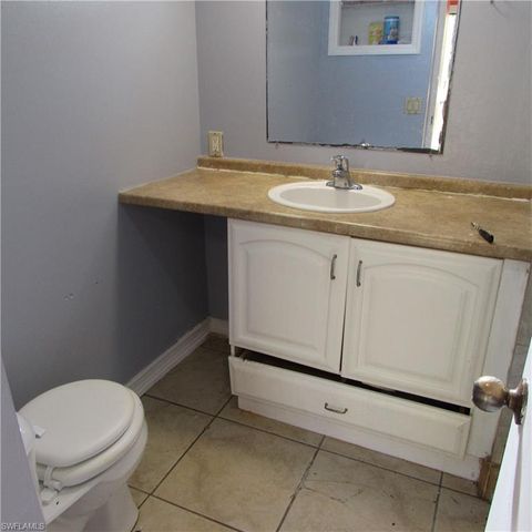 5923 Bomar LN, Bokeelia, FL 33922