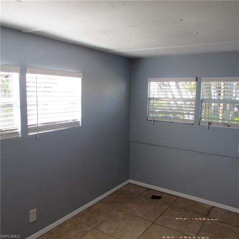 5923 Bomar LN, Bokeelia, FL 33922