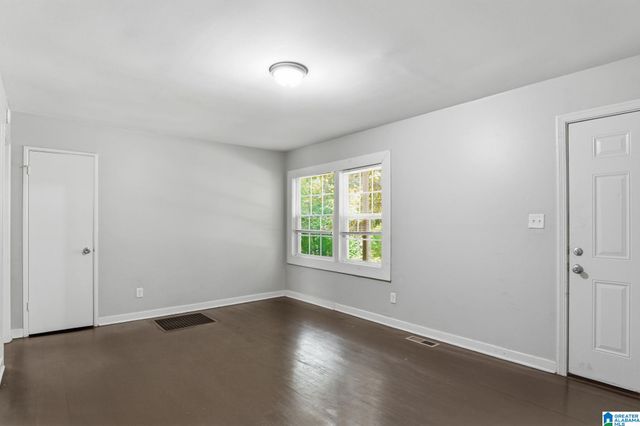 1133 LINWOOD STREET, Birmingham, AL 35215