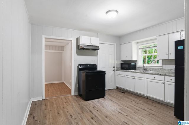 1133 LINWOOD STREET, Birmingham, AL 35215