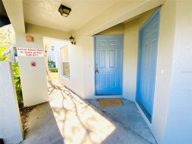 7200 E BANK DRIVE, Tampa, FL 33617