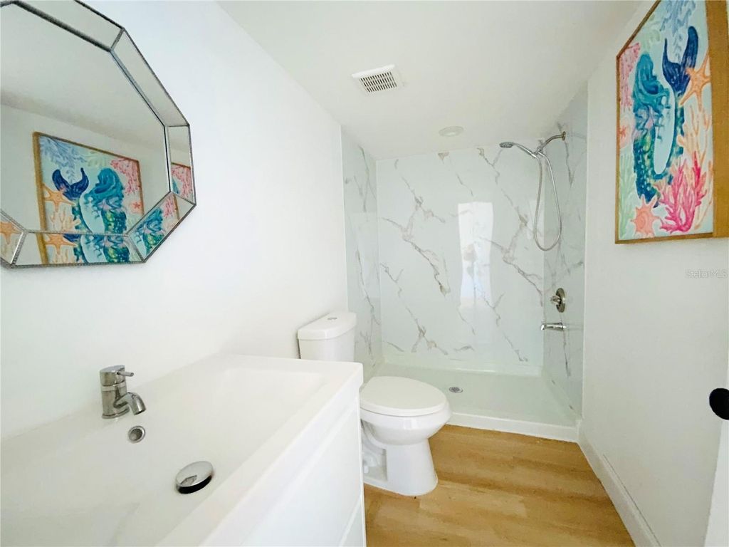 Image 11 of property listing at 7200 E BANK DRIVE, Tampa, FL 33617