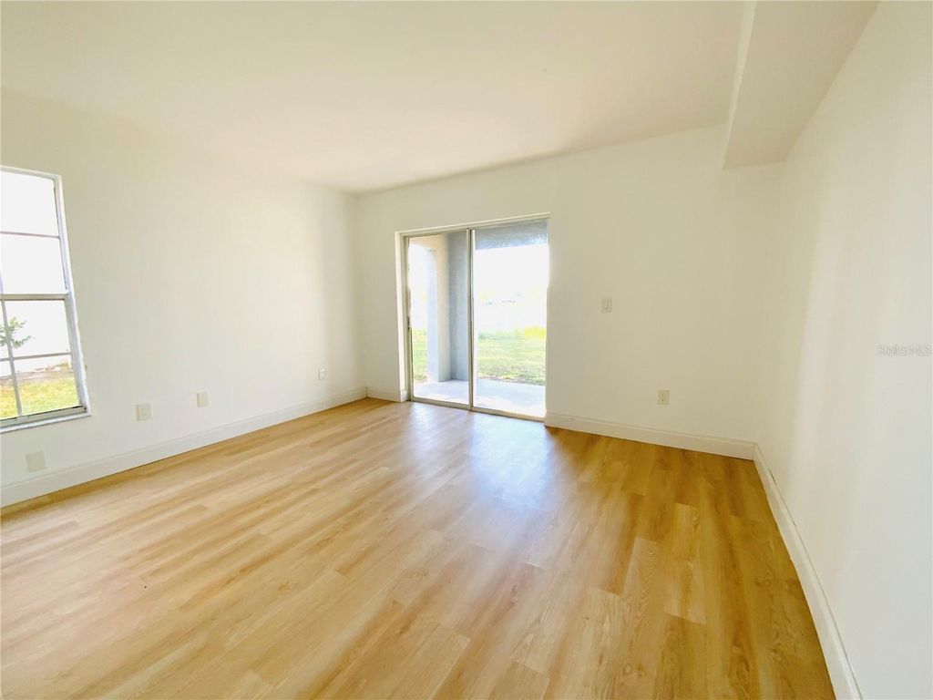 Image 12 of property listing at 7200 E BANK DRIVE, Tampa, FL 33617