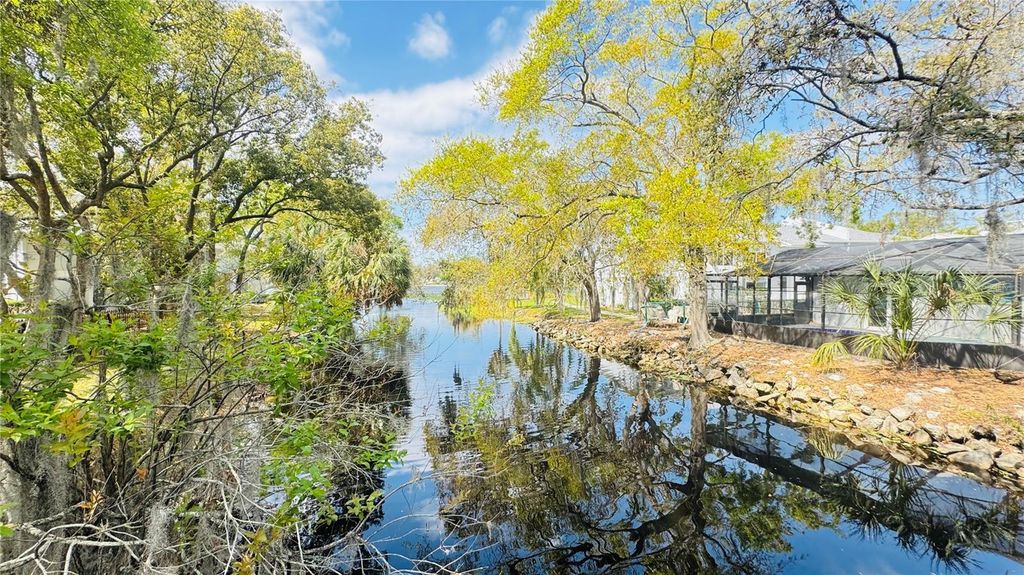 Image 24 of property listing at 7200 E BANK DRIVE, Tampa, FL 33617