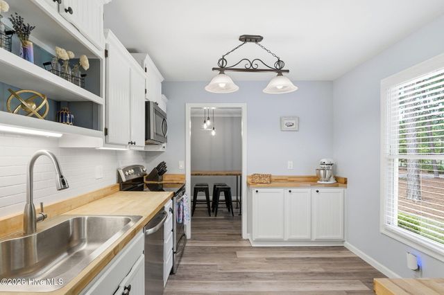 190 Fox Run Road, Pinehurst, NC 28374