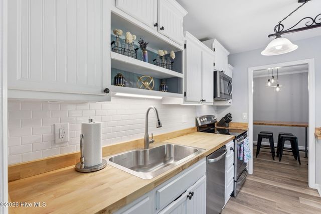 190 Fox Run Road, Pinehurst, NC 28374