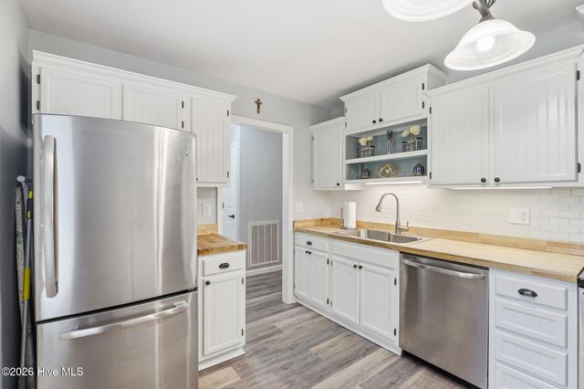190 Fox Run Road, Pinehurst, NC 28374
