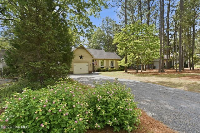 190 Fox Run Road, Pinehurst, NC 28374