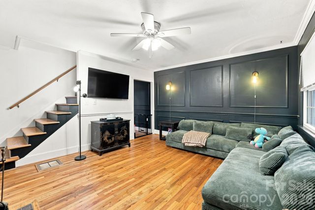 200 N Laurel Avenue 15B, Charlotte, NC 28207