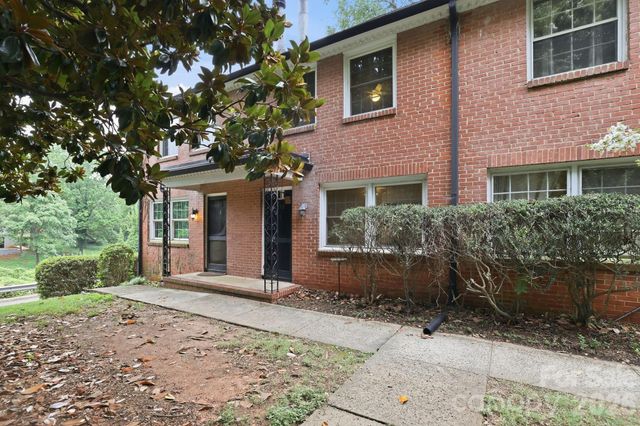 200 N Laurel Avenue 15B, Charlotte, NC 28207