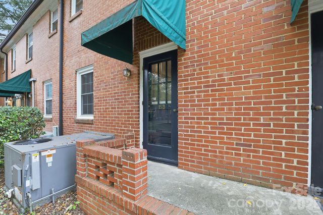 200 N Laurel Avenue 15B, Charlotte, NC 28207
