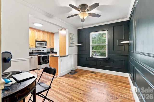 200 N Laurel Avenue 15B, Charlotte, NC 28207