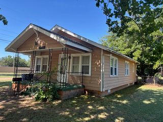 606 SW 6TH Street, Lindsay, OK 73052