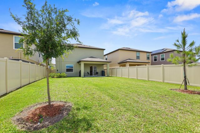 2109 VICTORIOUS FALLS AVENUE, Plant City, FL 33565