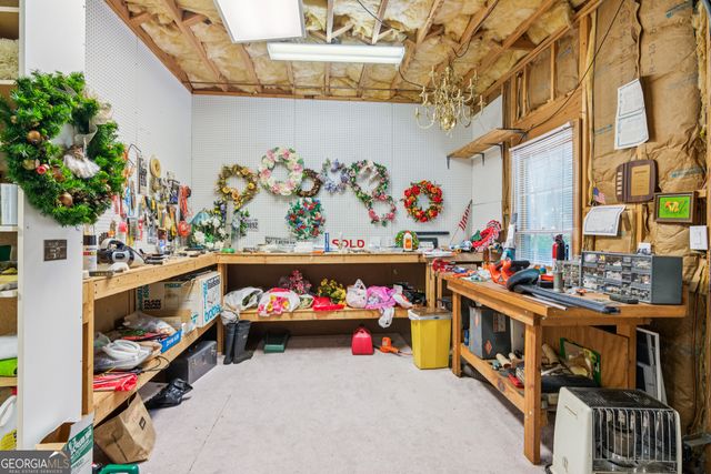 6365 CHESTNUT Pkwy, Flowery Branch, GA 30542