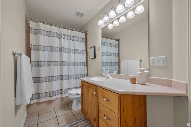 3957 W HONEY LOCUST LN, Cedar Hills, UT 84062