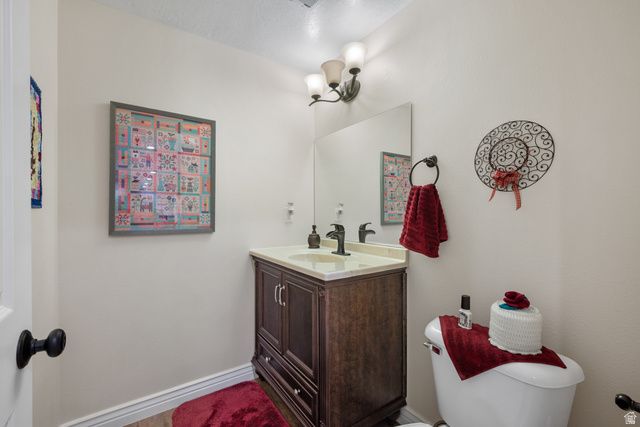 3957 W HONEY LOCUST LN, Cedar Hills, UT 84062