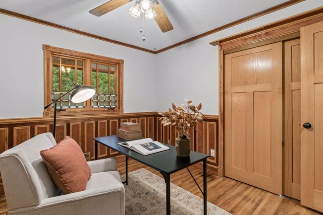 18910 Harrogate Drive, Eden Prairie, MN 55346