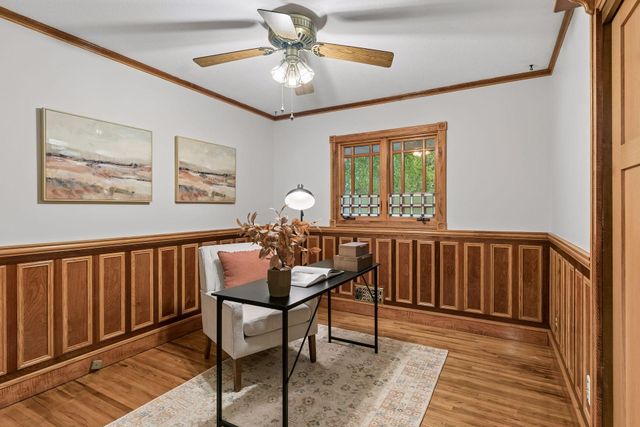 18910 Harrogate Drive, Eden Prairie, MN 55346