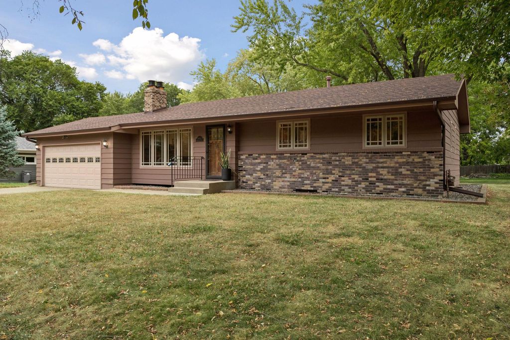 18910 Harrogate Drive, Eden Prairie, MN 55346 — photo 3