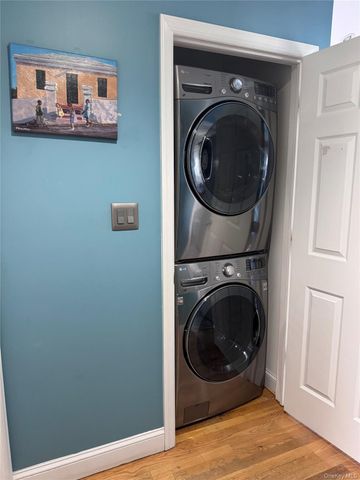 22904 147th Avenue, Springfield Gardens, NY 11413