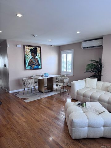 22904 147th Avenue, Springfield Gardens, NY 11413